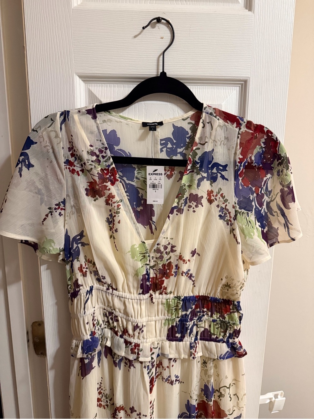 Express Cream Floral V-Neck Flutter Sleeve Blouse